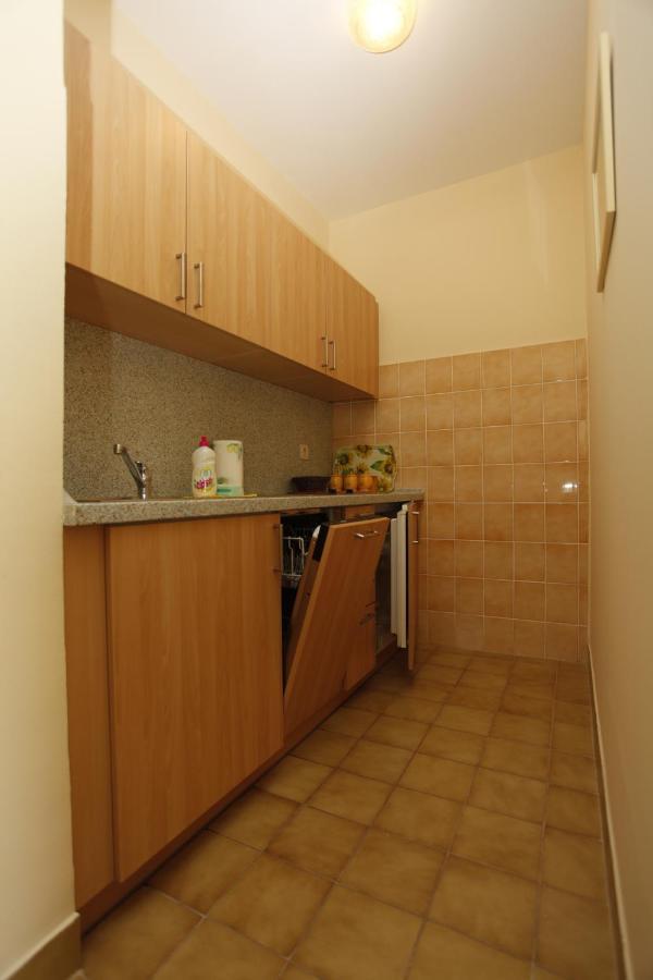 בודווה Apartments Perovic מראה חיצוני תמונה