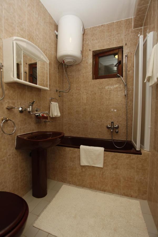 בודווה Apartments Perovic מראה חיצוני תמונה