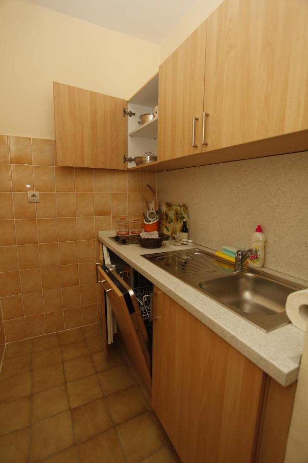בודווה Apartments Perovic מראה חיצוני תמונה
