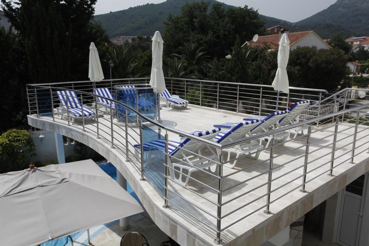 בודווה Apartments Perovic מראה חיצוני תמונה
