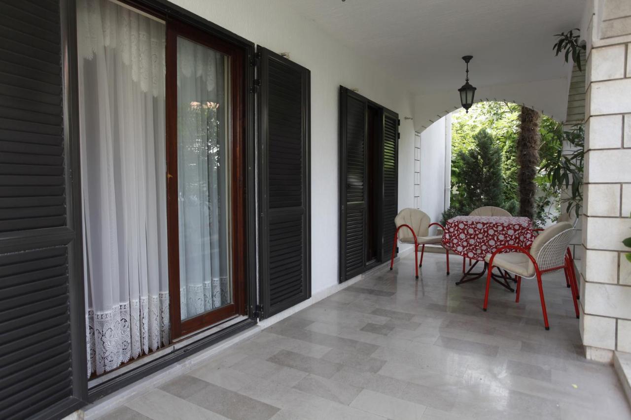 בודווה Apartments Perovic מראה חיצוני תמונה